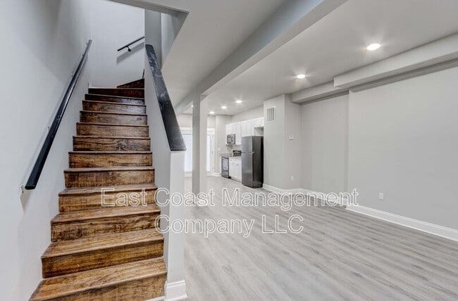 Building Photo - 2619 Loyola Northway