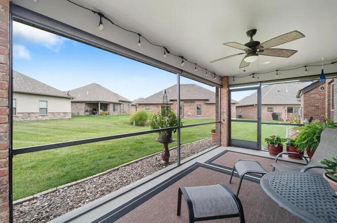 Building Photo - 1808 Trellis Ln