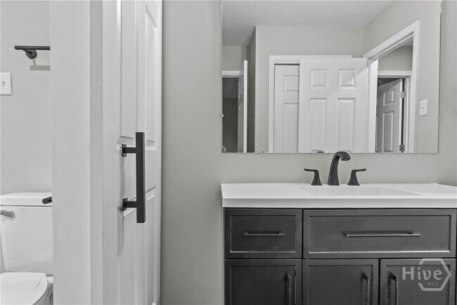 Building Photo - 310 Weatherly Woods Dr