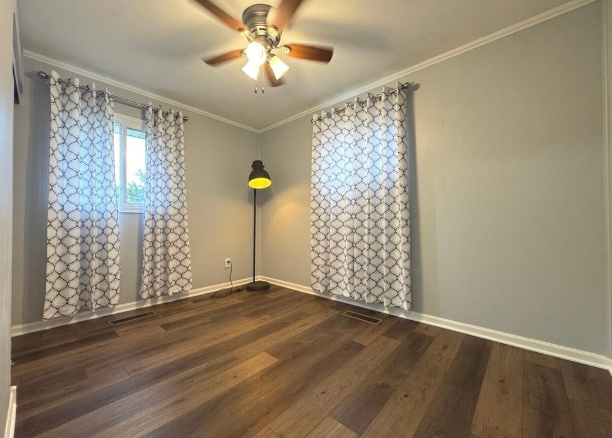 Building Photo - 681 Stockton Heights Dr