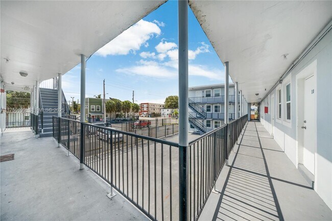 Building Photo - 1281 NW 61st St