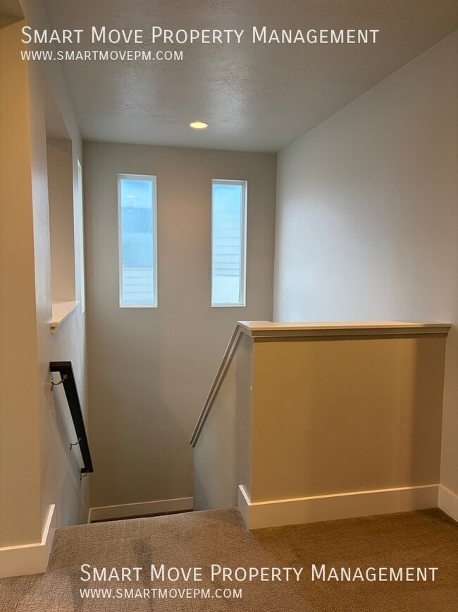 Building Photo - 2929 E Heartleaf Ln