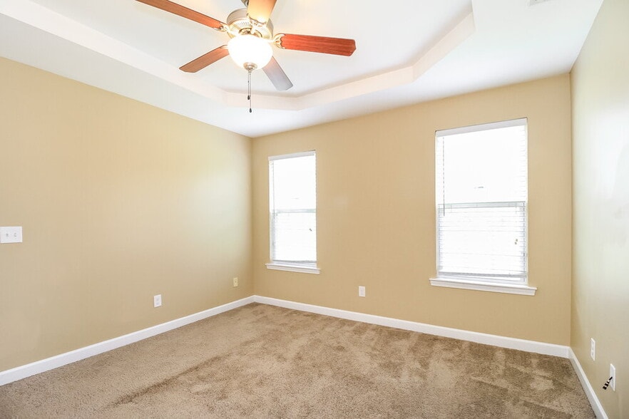 Building Photo - 110 Konnoak Village Cir