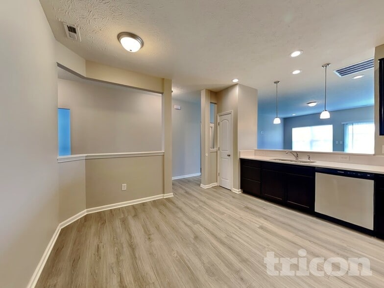 Building Photo - 2771 Anchusa Dr