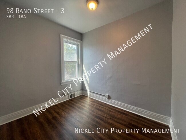 Building Photo - 98 Rano St