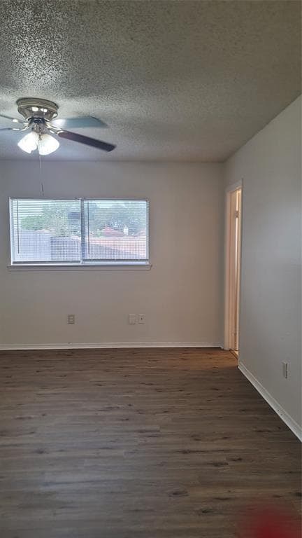 Building Photo - 18214 Almonte Ln