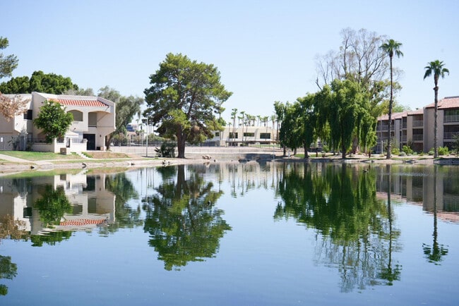 Building Photo - 11666 N 28th Dr