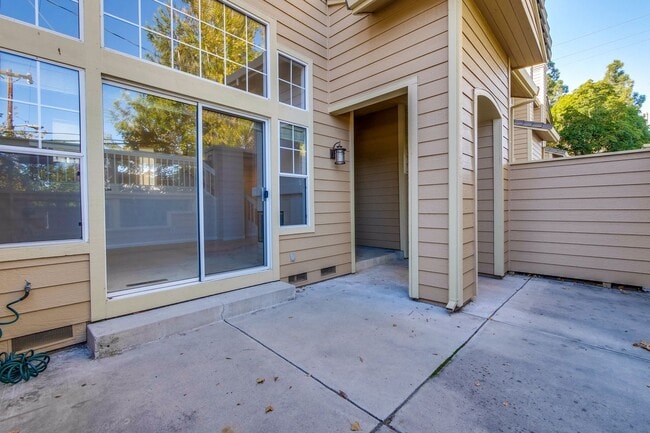 Building Photo - 4616 Hampton Falls Pl