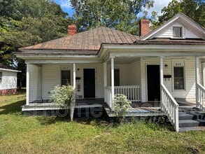Building Photo - 817 Arlington St