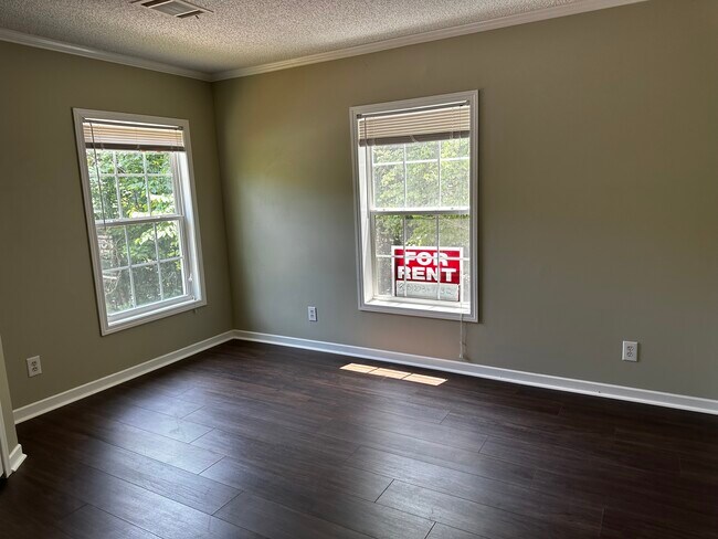 Guest bedroom or office - 124 Kent St
