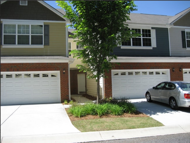 Primary Photo - 897 Ivydale Ln SW