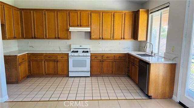 Building Photo - 1580 Manor Ln