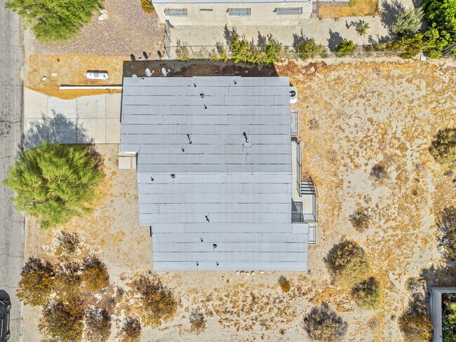 Building Photo - 67645 Long Canyon Ln