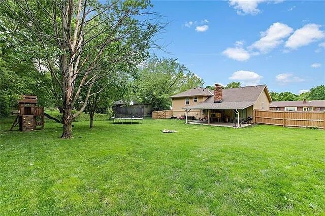 Building Photo - 919 NE 112th Ter