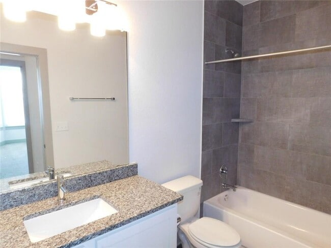 Building Photo - 12182 Abbey Glen Ln