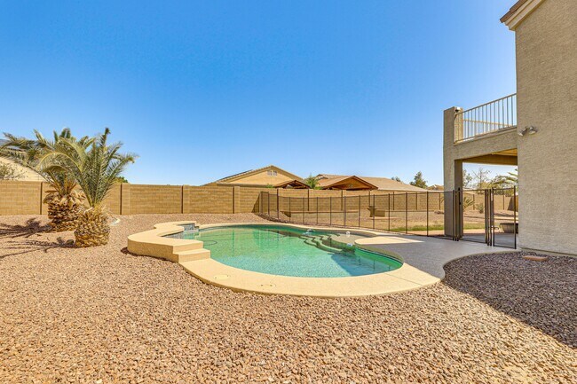 Building Photo - 3552 N Excalibur Pl