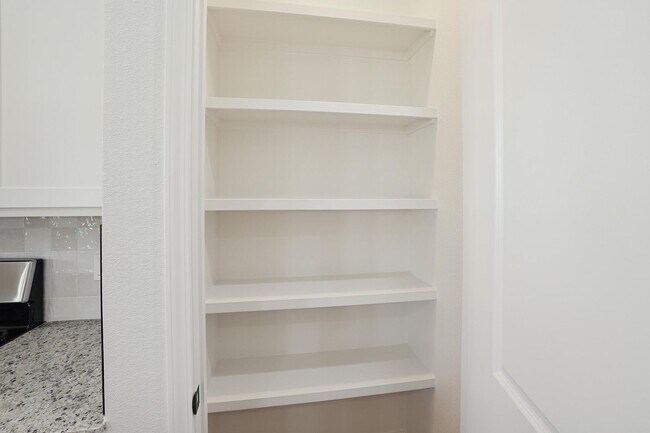 Building Photo - 10374 Tierra Santa Dr