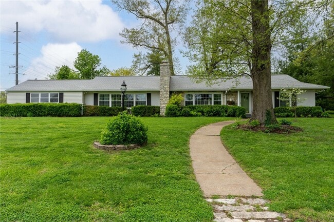 Building Photo - 31 S Tealwood Dr