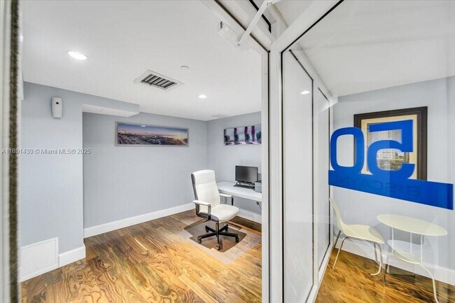 Building Photo - 50 Biscayne Blvd
