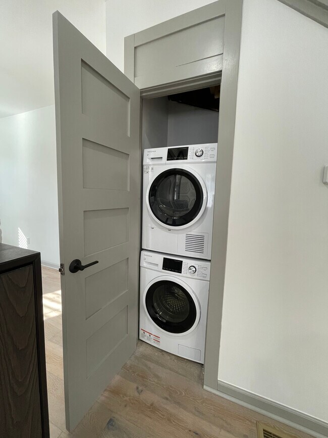 Laundry Closet - 250 Allen Ave