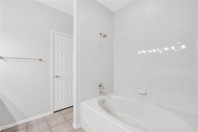 Building Photo - 1405 San Juan Hills Dr