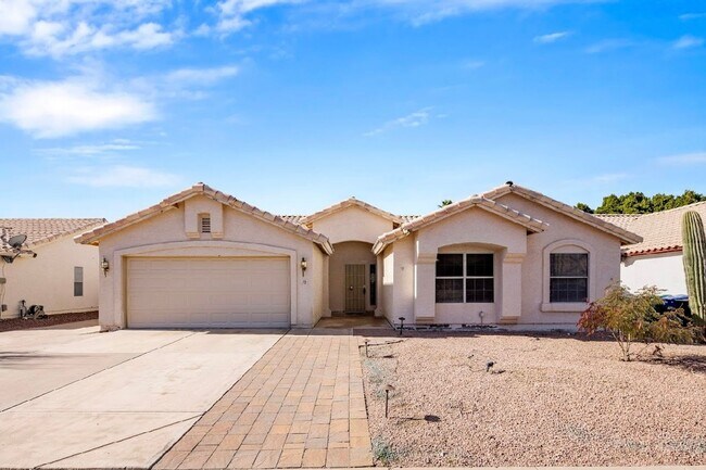 Primary Photo - AVAILABLE NOW IN MESA RED MOUNTAIN AREA