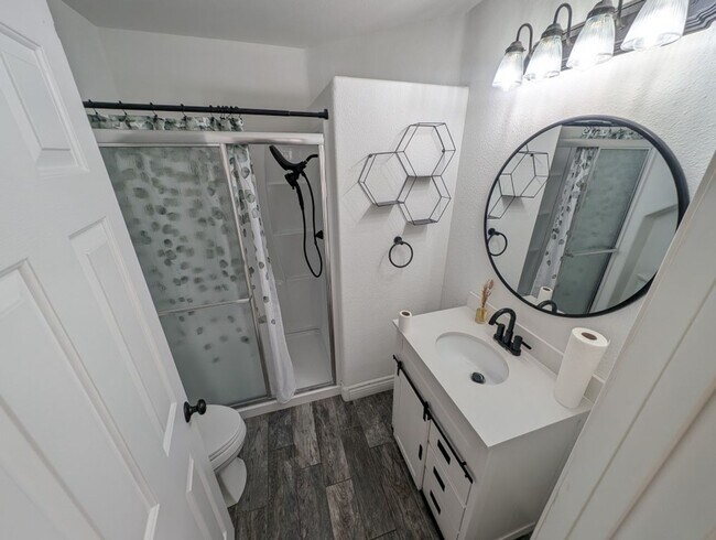 Building Photo - 8332 Mountain Heather Ct