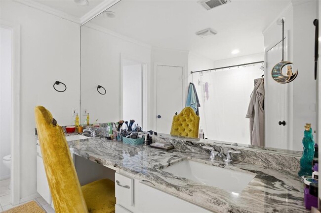 Building Photo - 12910 Council Bluff Dr