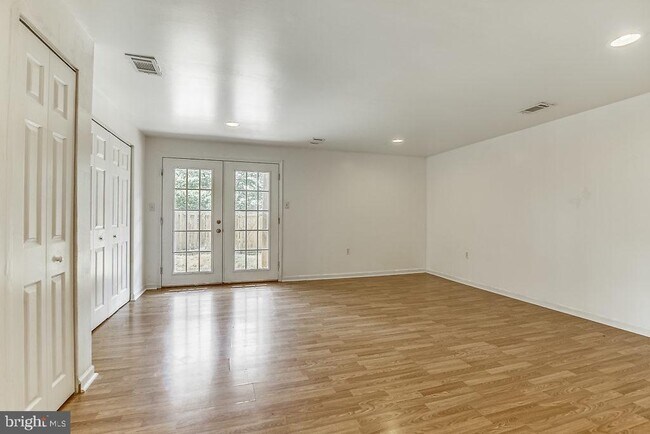 Building Photo - 14623 Stone Crossing Ct