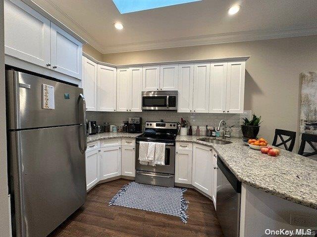 Building Photo - 50 Stewart Ave