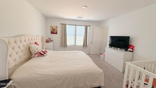 Building Photo - 24570 W Cocopah St