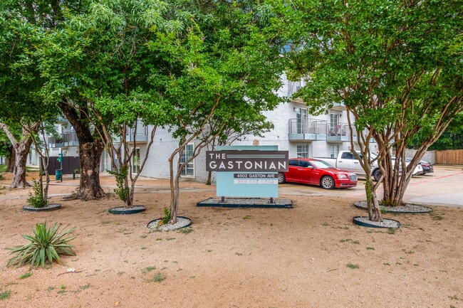 Building Photo - Gastonian - 108
