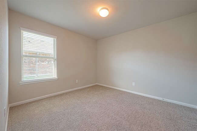 Building Photo - 3914 McDonough Way
