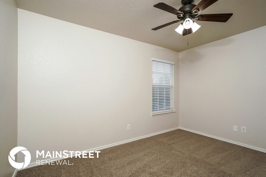 Building Photo - 12051 Texana Cove