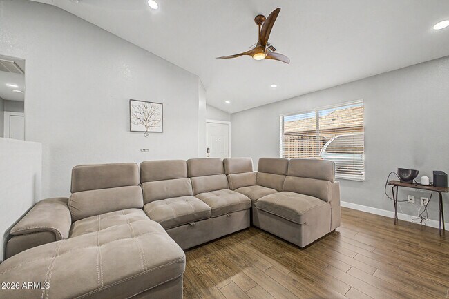Building Photo - 3819 N 106th Ave