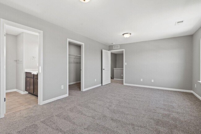 Building Photo - 6089 Arbor Wds Way