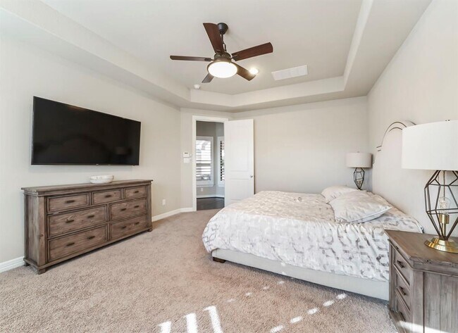 Building Photo - 5519 Caper Shores Ln