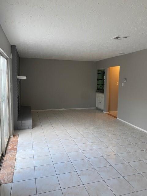 Building Photo - 12821 Clarewood Dr