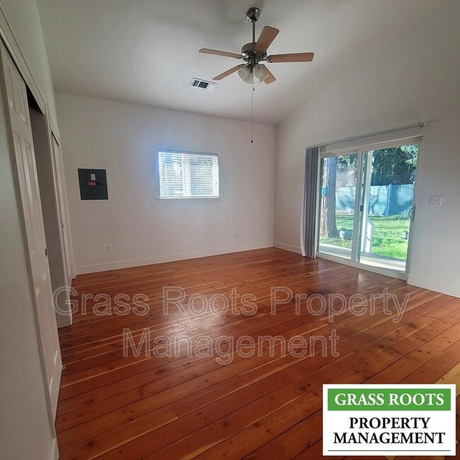 Building Photo - 152 W Empire St