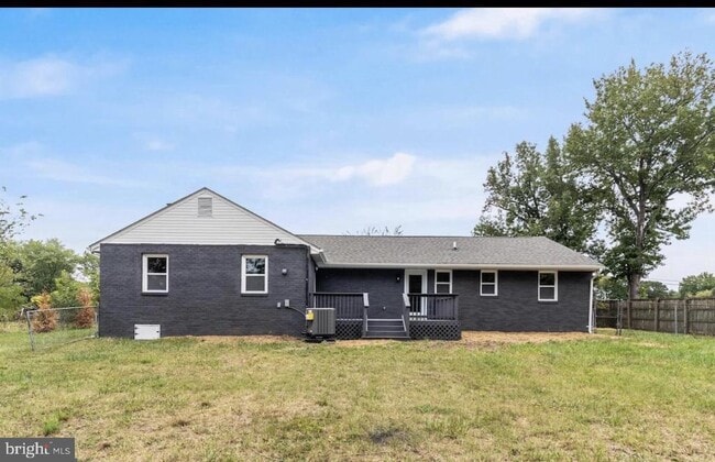 Building Photo - 11960 Motley Pl