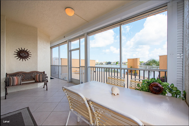 Building Photo - The Exclusive Regatta at Vanderbilt Beach:...