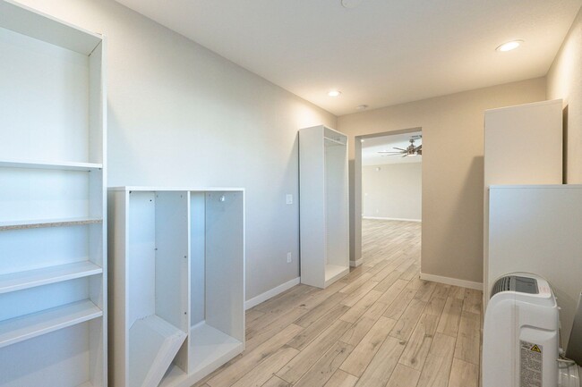 Building Photo - BEAUTIFUL SOUTH SCOTTSDALE - CORNER LOT & ...