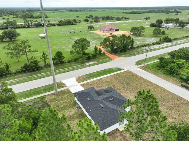 Building Photo - 608 Cougar Blvd