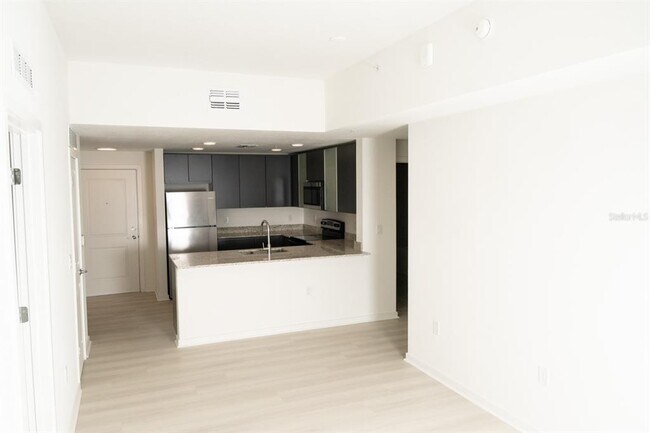 Building Photo - 5579 Millenia Park Blvd