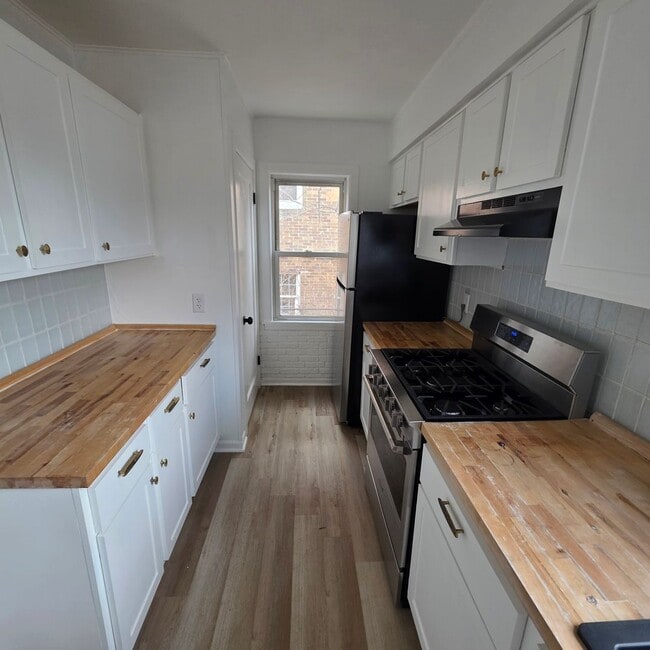 Building Photo - Perfect For You!!!!