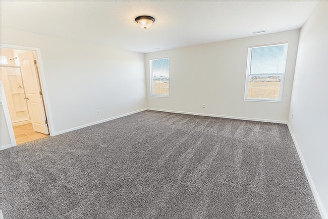 Building Photo - 1216 Lake Forest Dr