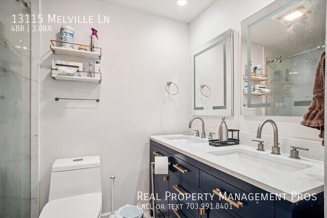 Building Photo - 13115 Melville Ln