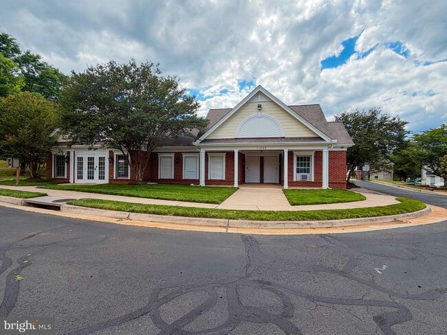 Building Photo - 18133 Scenic Creek Ln