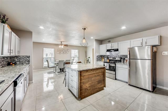 Building Photo - 3005 Weather Vane Ln