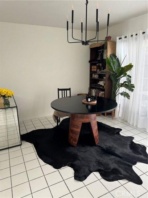 Building Photo - 3520 Maricopa St